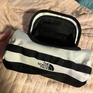 Toiletries bag- North Face